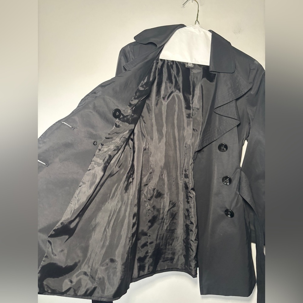 Women's London Fog Black Double-Breasted Belted Collared Trench Size Small - Picture 8 of 10